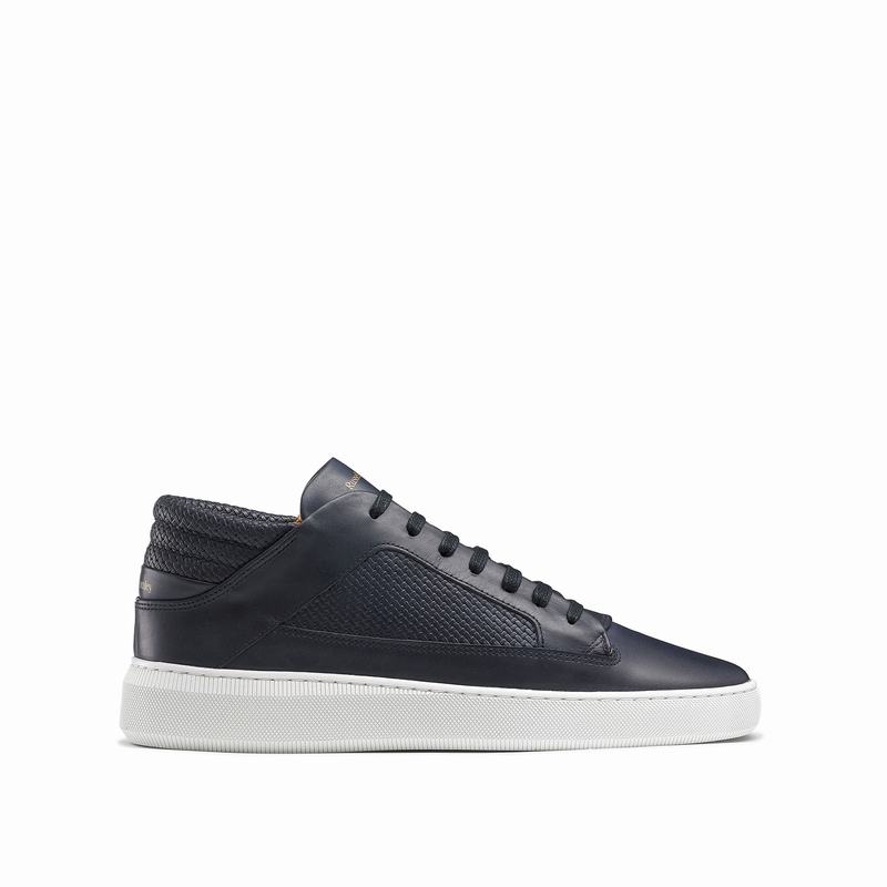 A Pair Of Russel And Bromley Ladies Shoes. Size Uk - 5, Eu - 38, Us - 7